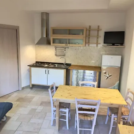 Lush Res Abbaechelu T6 2bedroom Sleeps 6 Apartment